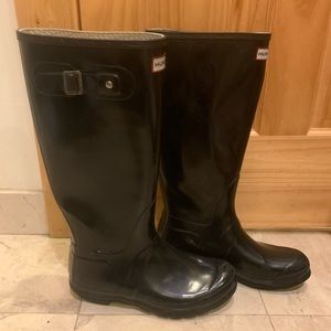 HUNTER BOOTS - BLACK - GLOSS - women’s 10 men’s 9